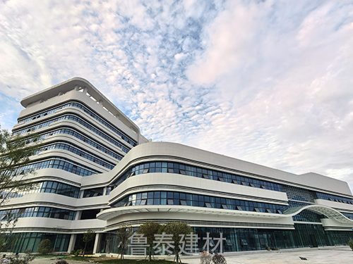 c76f384ee566539a59c8018f24f92b0