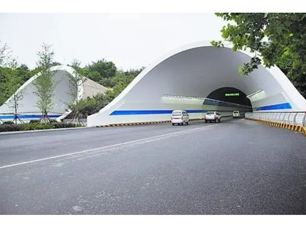 山東青島云臺(tái)山路隧道--魯泰隧道裝飾板應(yīng)用