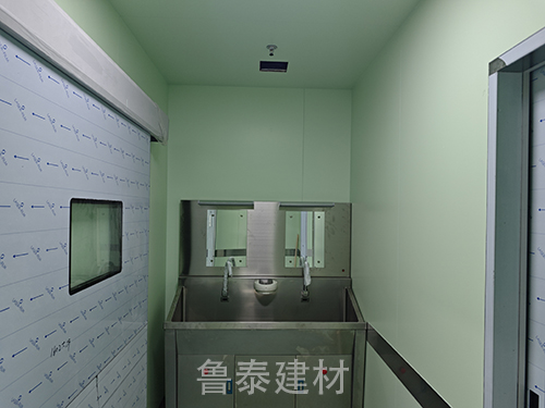 44039aa660966bddb1a122bf7b4229a